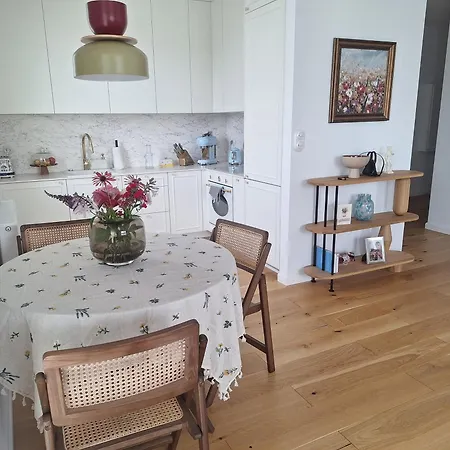 Ostoya דירה רומיה